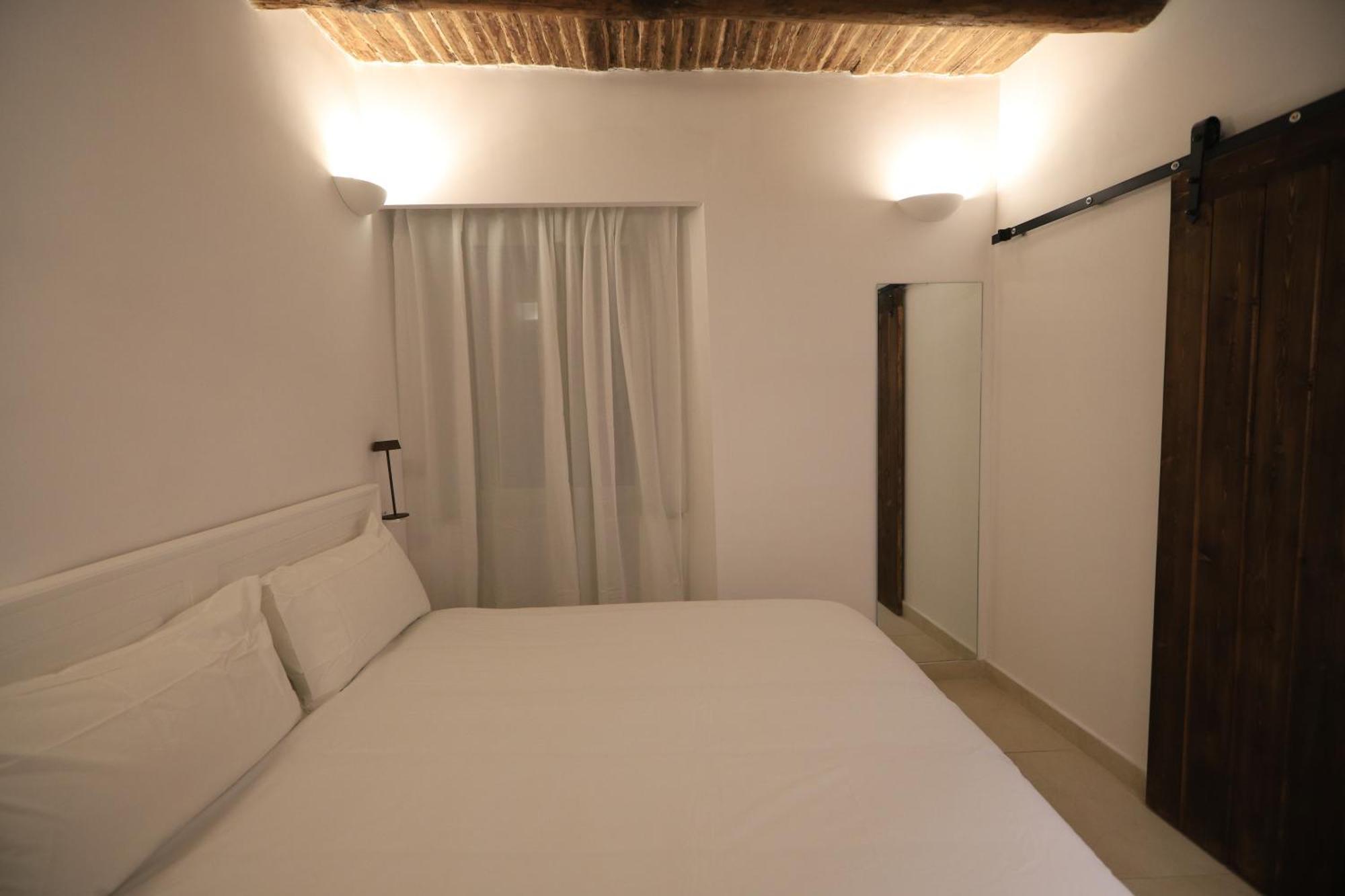 Ai 13 Gradoni Di Chiaia Bed & Breakfast Naples Luaran gambar